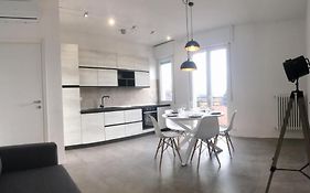 Caseospitali - Casa Lumiere, Bilocale Panoramico E Luminoso - Piano 3 No Ascensore
